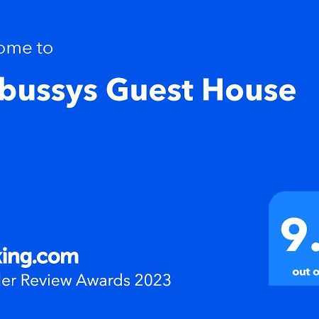 سافرون والدن Debussys Guest House المظهر الخارجي الصورة